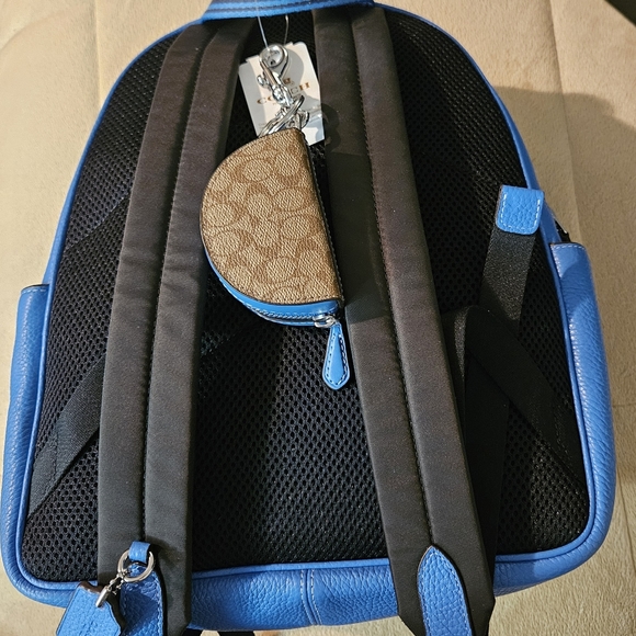Coach backpack+mini charm - Picture 2 of 8